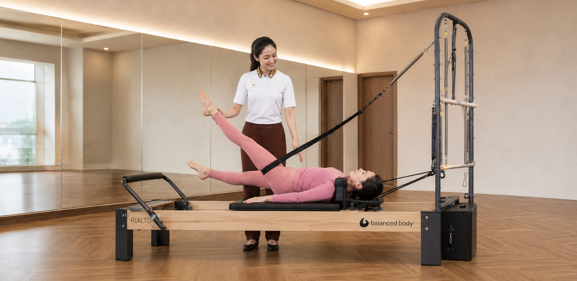 Ikut Pilates karena Tren? Kenali Dulu Bedanya dengan Rehab Pilates