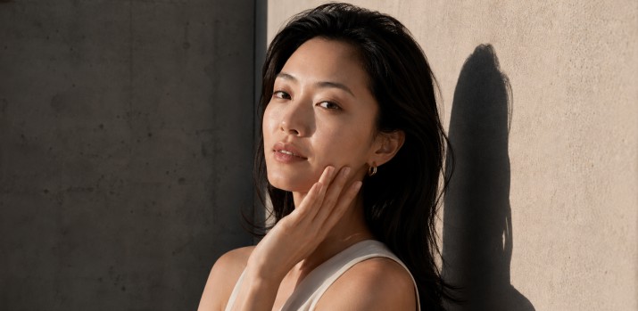 Your Body Stops Producing the Key 'Ingredient' for Glowing Skin From Age 25 